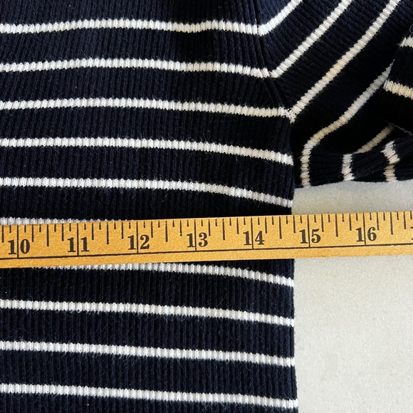 Lauren Ralph Lauren Petite Striped Knit Top 3/4 Sleeve Button‎ Accent - Picture 4 of 7